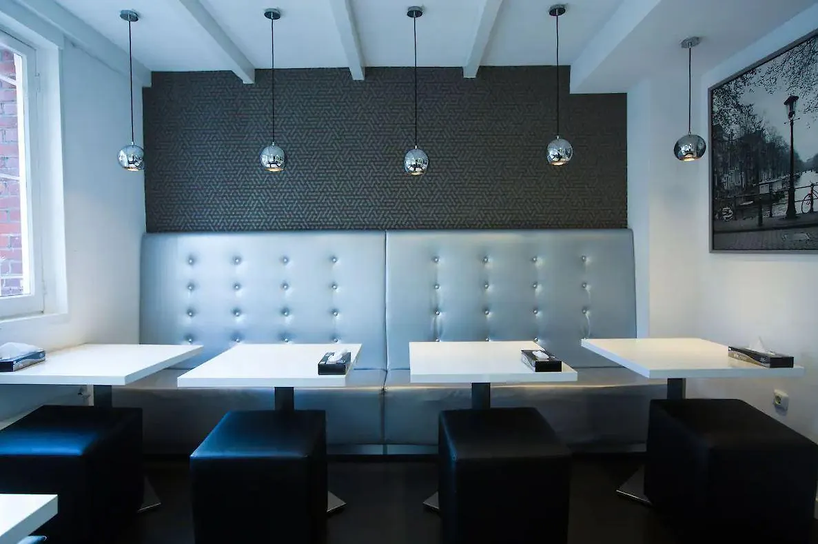 ***  אמסטרדם Hotel Vossius Vondelpark הולנד