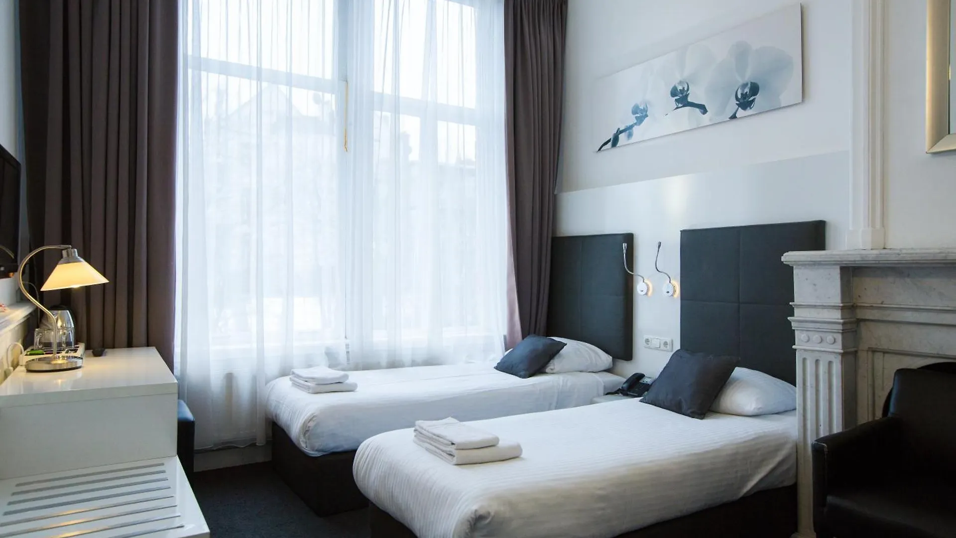 ***  אמסטרדם Hotel Vossius Vondelpark הולנד