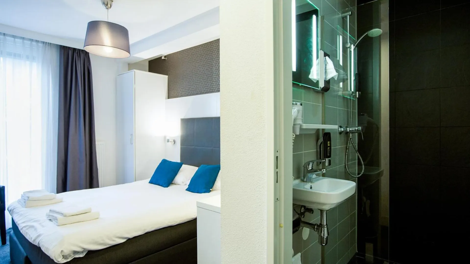 אמסטרדם Hotel Vossius Vondelpark 3*,
