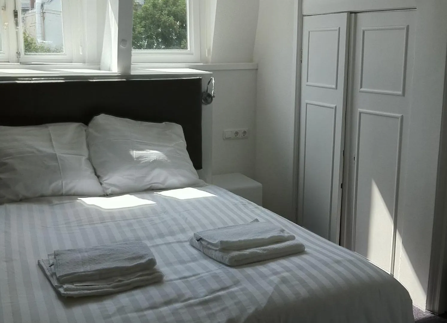 אמסטרדם Hotel Vossius Vondelpark 3*,  הולנד