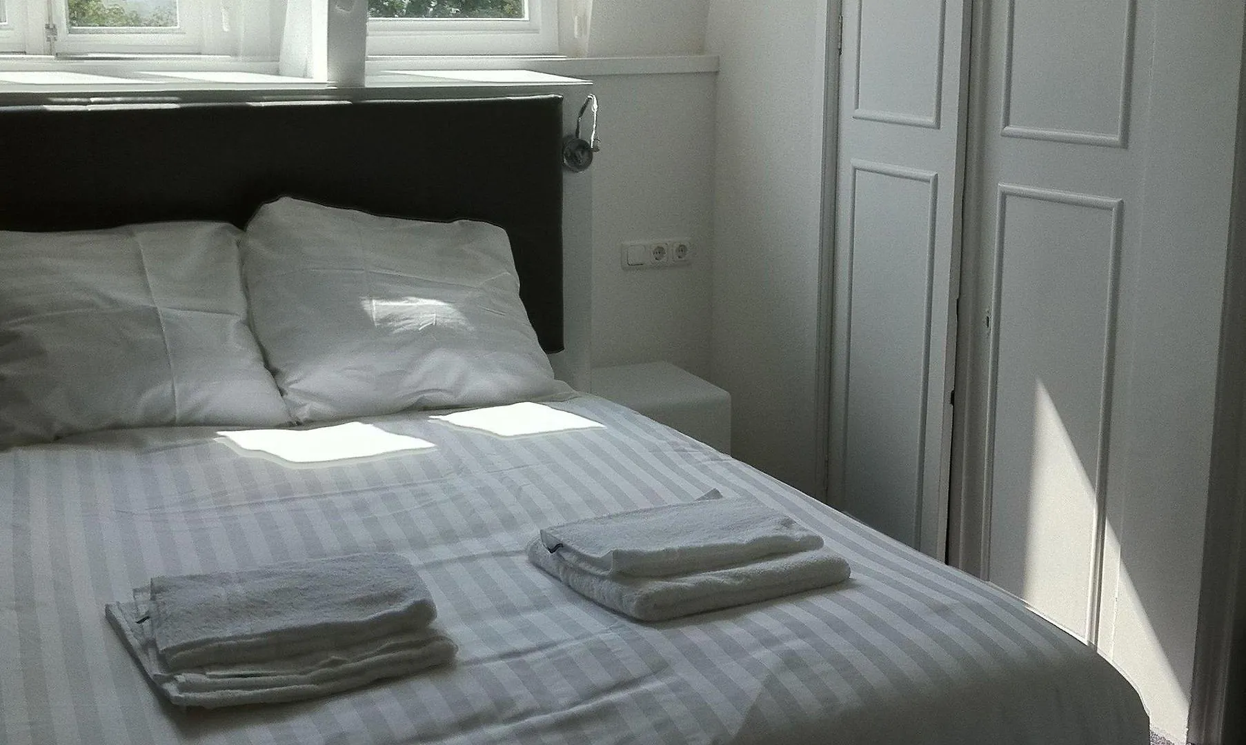 אמסטרדם Hotel Vossius Vondelpark 3*,