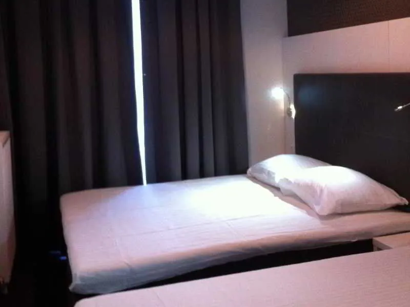 אמסטרדם Hotel Vossius Vondelpark